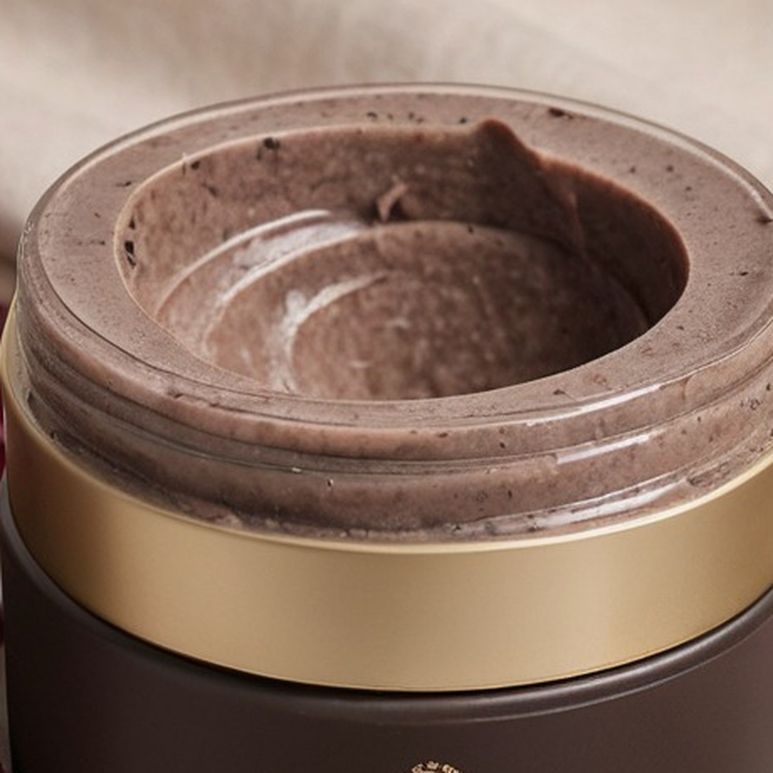 1001 Nights Ritual chocolate and oud body scrub-mask